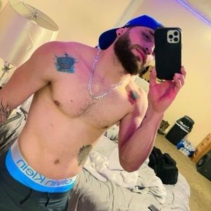 Meet your Posher, Cristián